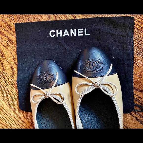Chanel Classic Loafer new - Picture 2 of 8